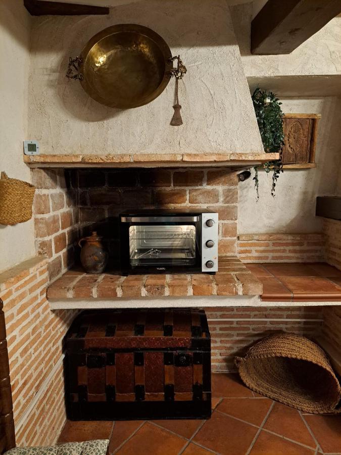 Casa Rural La Bodega, Ofrece Cata De Vino Gratis Horche Esterno foto