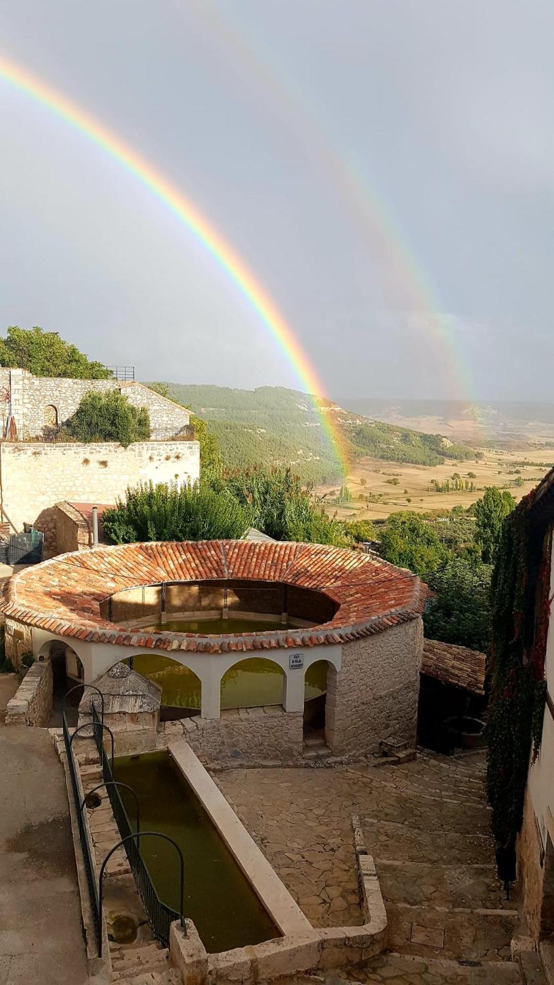 Casa Rural La Bodega, Ofrece Cata De Vino Gratis Horche Esterno foto