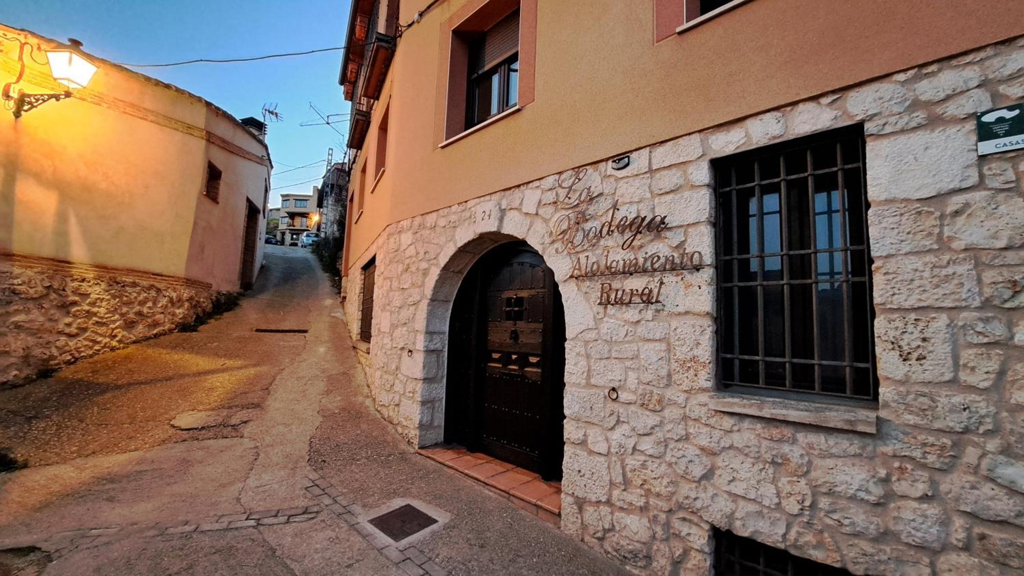 Casa Rural La Bodega, Ofrece Cata De Vino Gratis Horche Esterno foto